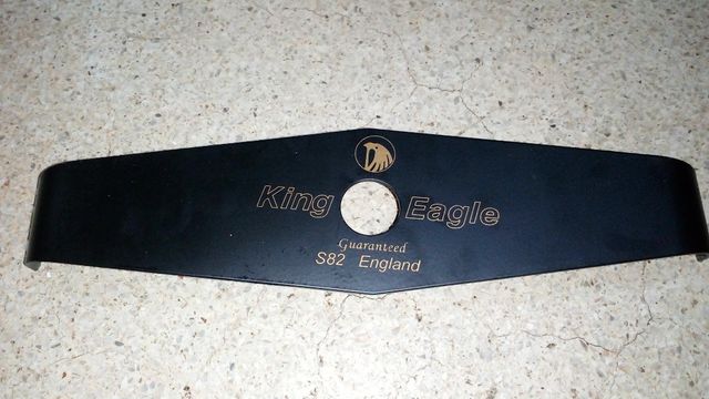 ใบมีดตัดหญ้า ปลายงอชุบแข็ง King Eagle 12\ ใบมีดตัดหญ้า ปลายงอชุบแข็ง King Eagle 12\