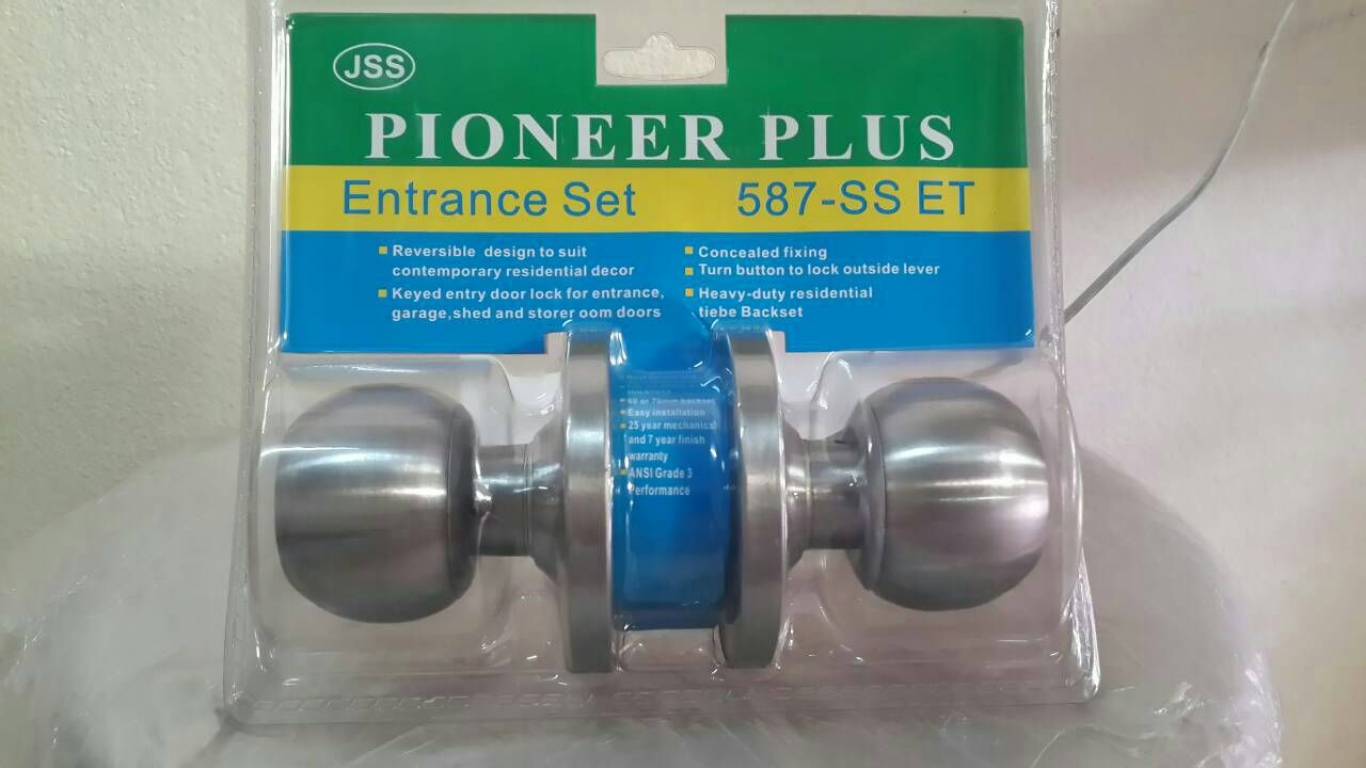 ลูกบิดสแตนเลสไพโอเนีย จานใหญ่ ลูกบิดสแตนเลสไพโอเนีย จานใหญ่