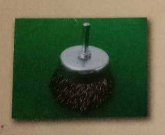 แปรงลวดถ้วย มีแกน ชุบทองเหลือง ตราเสือ แกน 1/4\ แปรงลวดถ้วย มีแกน ชุบทองเหลือง ตราเสือ แกน 1/4\