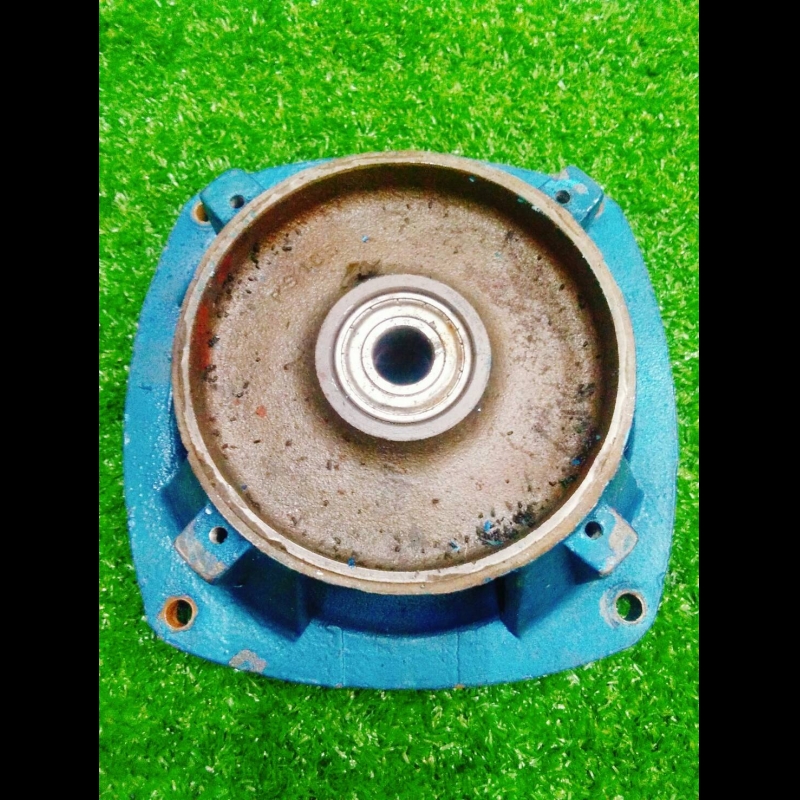 ฝาครอบ+ลูกปืนหน้าปั๊มหอยโข่งHE-108 1X1 1.5HP แท้ ฝาครอบ+ลูกปืนหน้าปั๊มหอยโข่งHE-108 1X1 1.5HP แท้