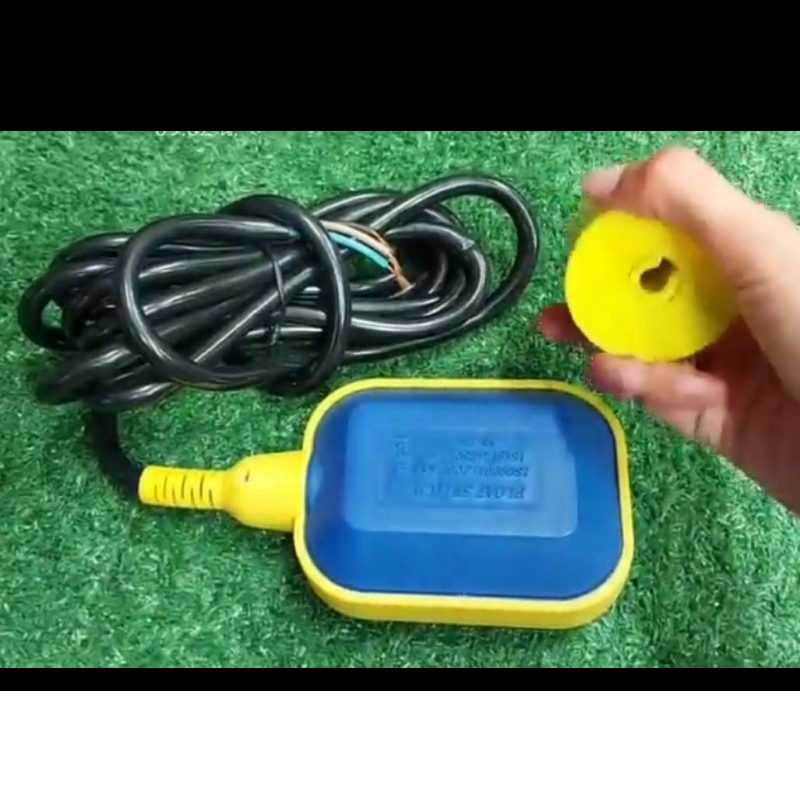 สวิทซ์ลูกลอยเหลี่ยม+สาย 3เมตร สวิทซ์ลูกลอยเหลี่ยม+สาย 3เมตร