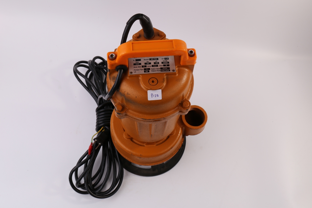 ปั๊มแช่ 2 นิ้ว มิเนียมดูดโคลน B28 ปั๊มแช่ 2 นิ้ว มิเนียมดูดโคลน B28